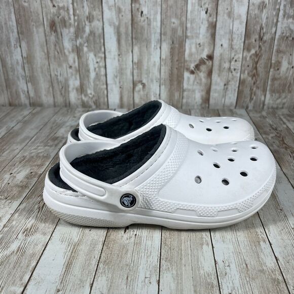 Crocs Classic Lined Winter‎ Clogs Cozy White with Black Fleece Womens 8 - Picture 1 of 7
